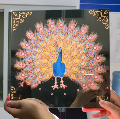 镜中画
