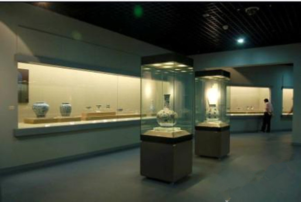 博物馆展柜玻璃